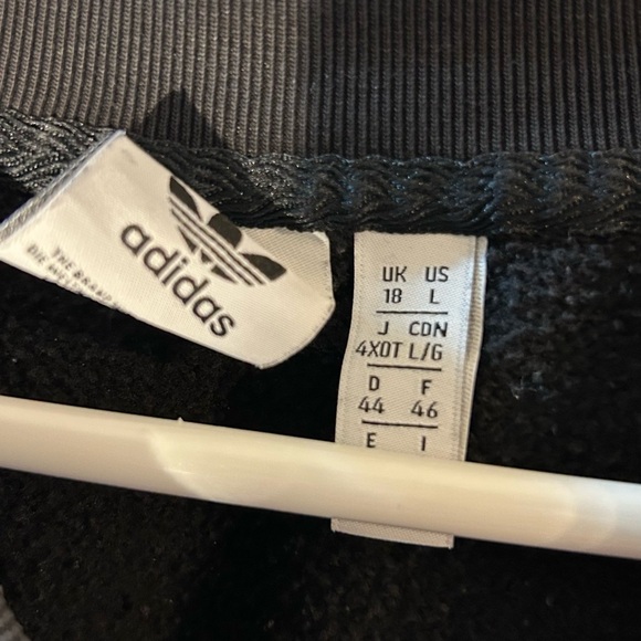 Adidas Cropped Crewneck / Black / Size L - Picture 2 of 2